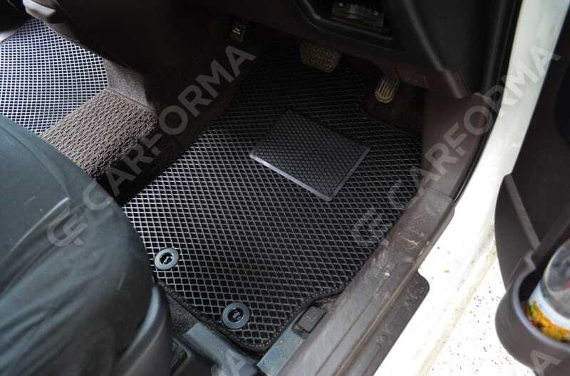 Коврики на Toyota Porte II 2012&nbsp;-&nbsp;2020 в Череповеце