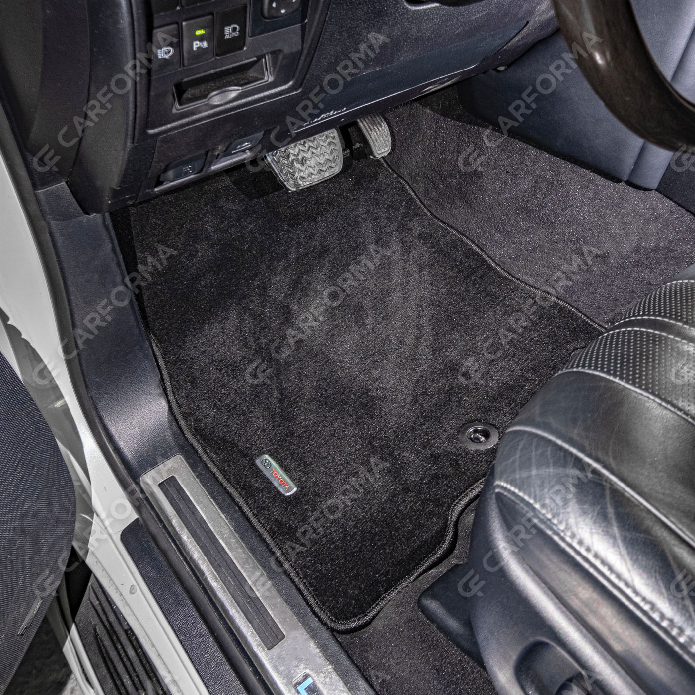 Ворсовые коврики на Toyota Land Cruiser 200 2007&nbsp;-&nbsp;2021 в Череповеце