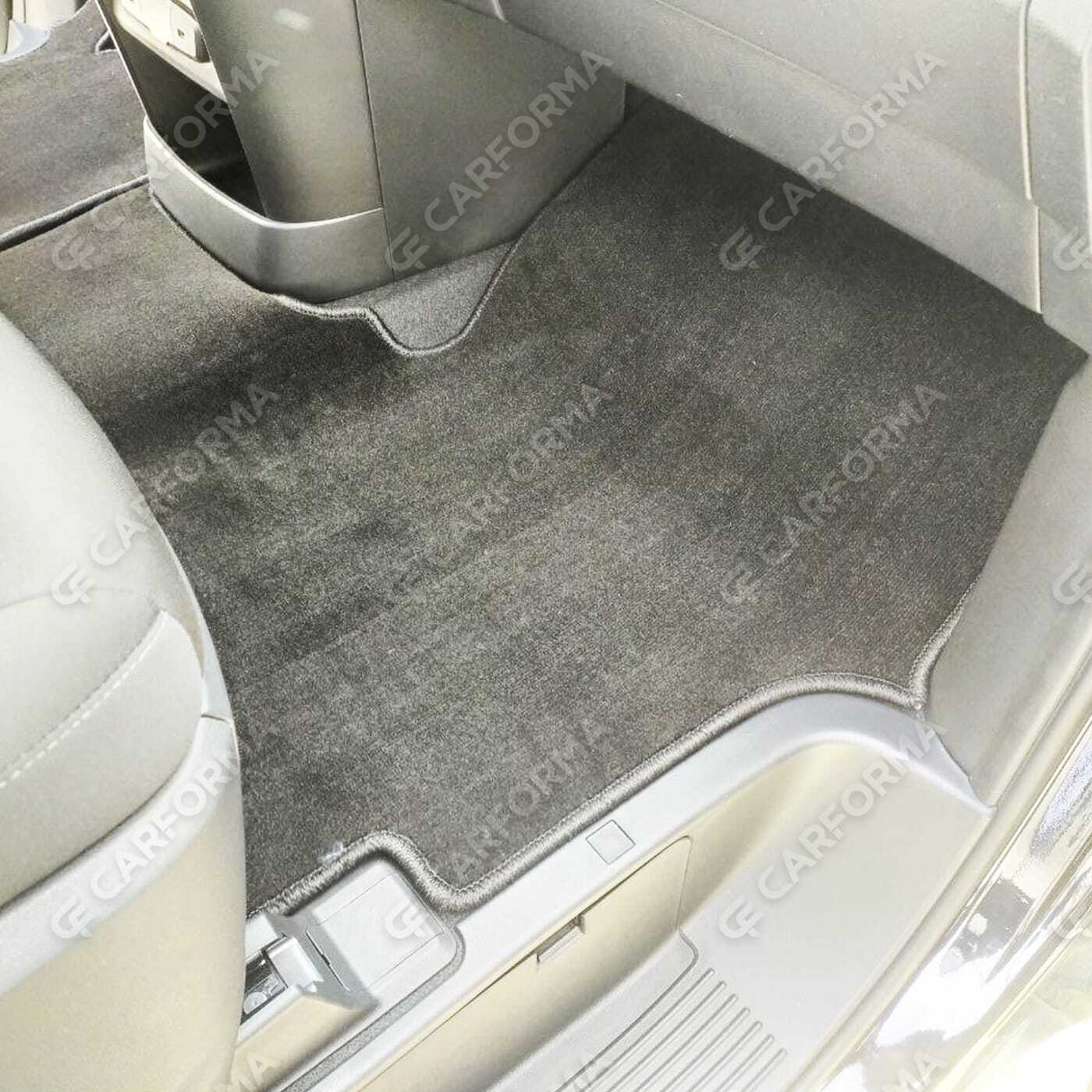 Ворсовые коврики на Hyundai Staria 9 мест 2021&nbsp;-&nbsp;2026 в Череповеце
