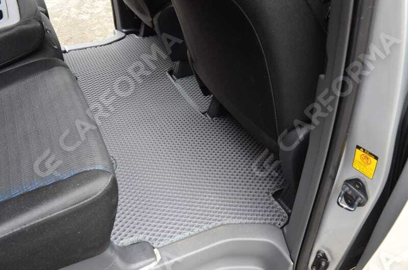 Ворсовые коврики на Toyota Voxy (R70) 2007&nbsp;-&nbsp;2013 в Череповеце