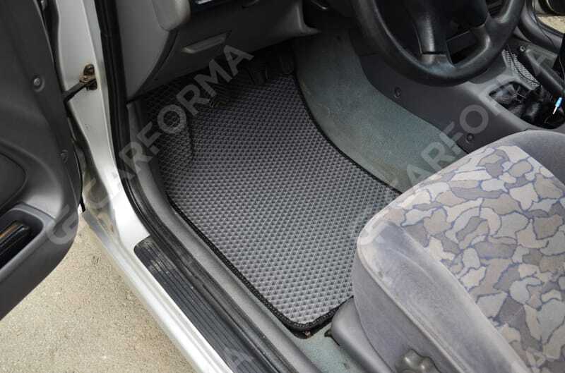 Ворсовые коврики на Toyota Avensis I 1997&nbsp;-&nbsp;2002 в Череповеце