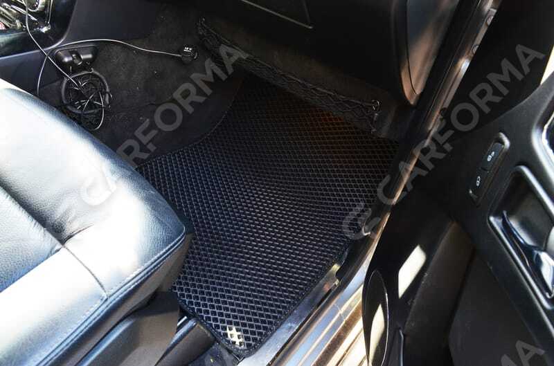 Ворсовые коврики на Mercedes G (W463) рестайлинг 2001&nbsp;-&nbsp;2018 в Череповеце