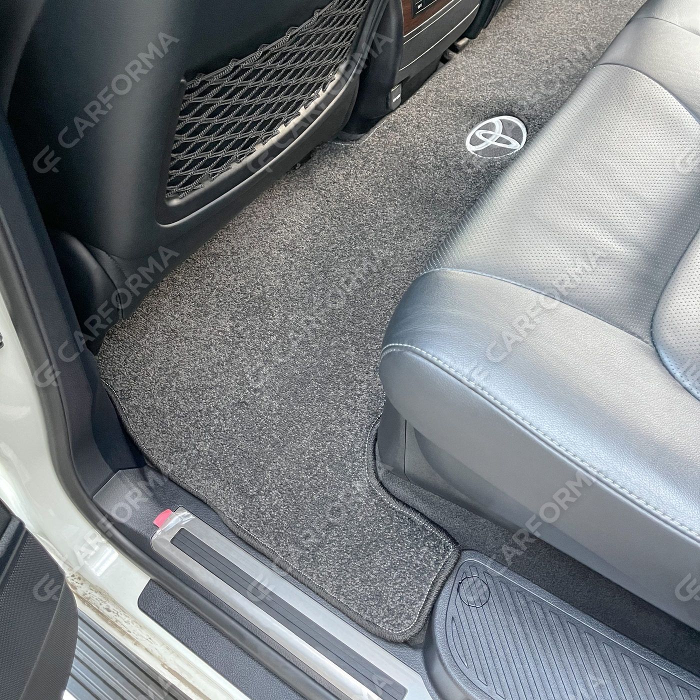 Ворсовые коврики на Toyota Land Cruiser 200 2007&nbsp;-&nbsp;2021 в Череповеце