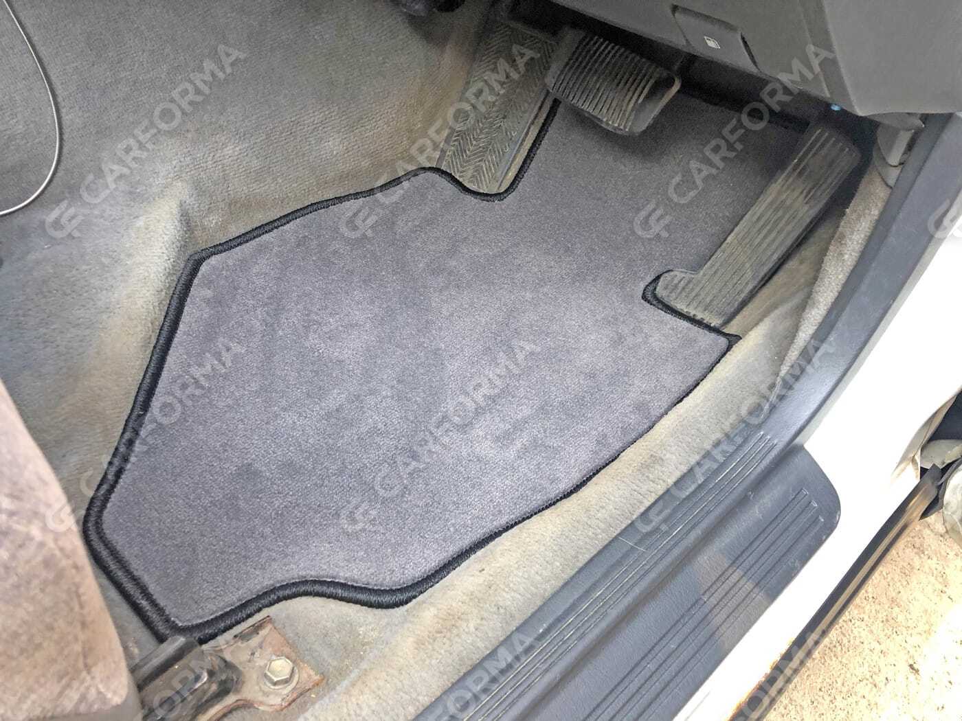 Ворсовые коврики на Toyota Crown (S140) 1991&nbsp;-&nbsp;1995 в Череповеце