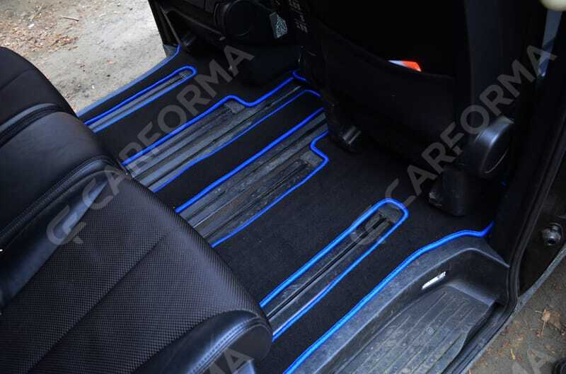 Ворсовые коврики на Nissan Elgrand (E51) 2002&nbsp;-&nbsp;2010 в Череповеце