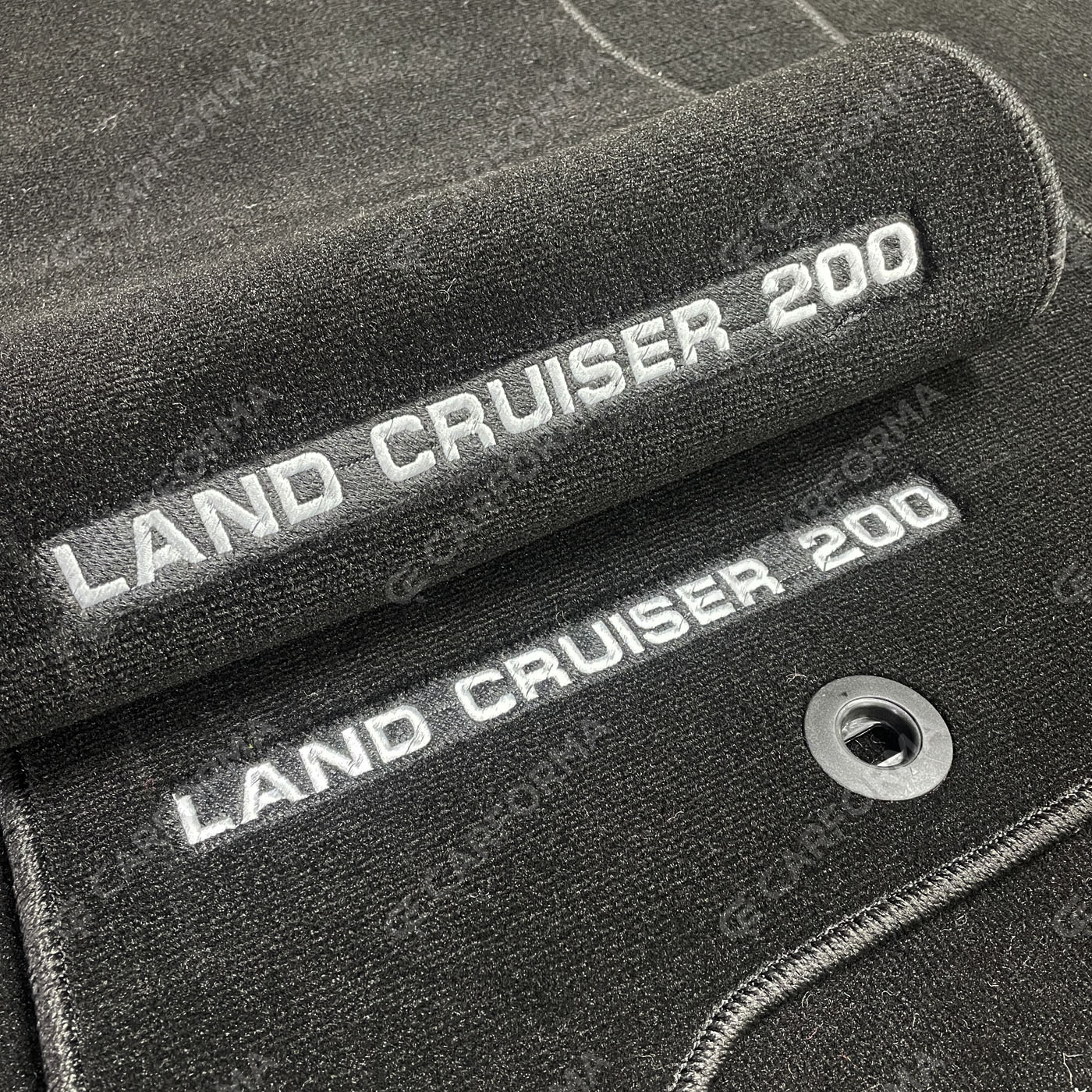 Ворсовые коврики на Toyota Land Cruiser 200 2007&nbsp;-&nbsp;2021 в Череповеце