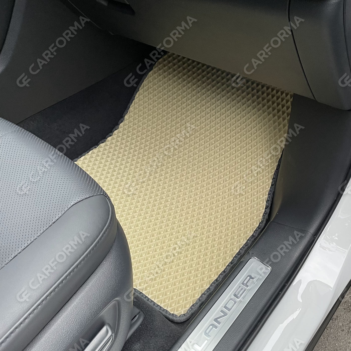 Ворсовые коврики на Toyota Crown Kluger 2021&nbsp;-&nbsp;2026 в Череповеце