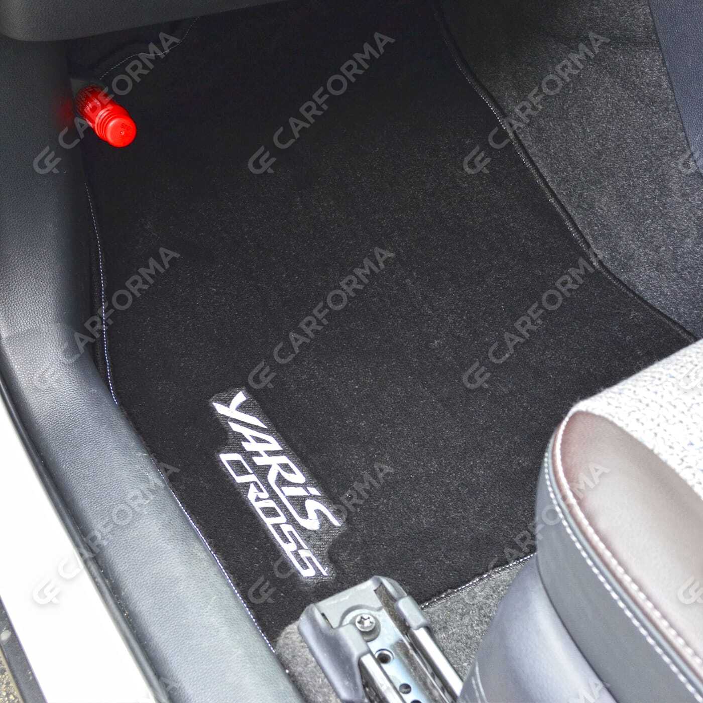 Ворсовые коврики на Toyota Yaris Cross 2020&nbsp;-&nbsp;2026 в Череповеце