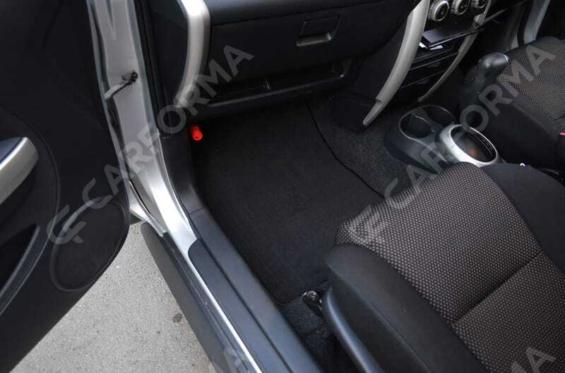 Ворсовые коврики на Toyota Ist I 2002&nbsp;-&nbsp;2007 в Череповеце