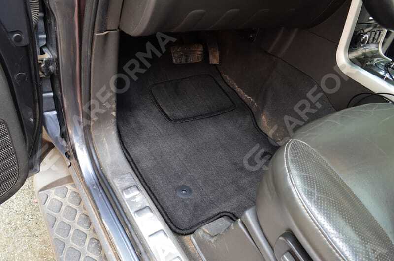 Ворсовые коврики на Nissan Navara III 2004&nbsp;-&nbsp;2015 в Череповеце