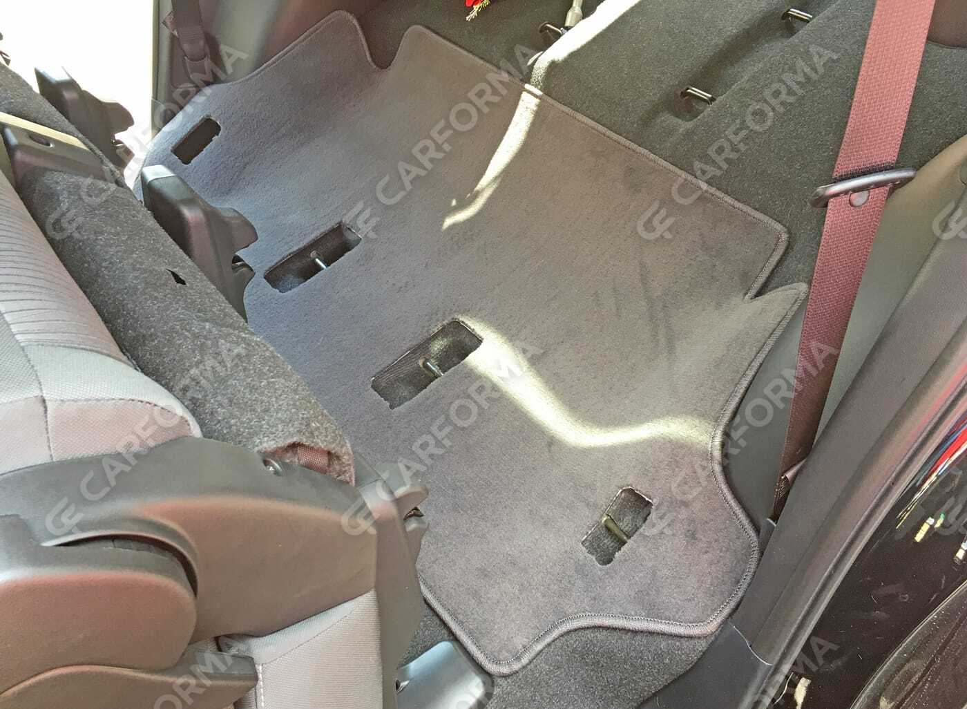 Ворсовые коврики на Toyota Fortuner II 2015&nbsp;-&nbsp;2026 в Череповеце