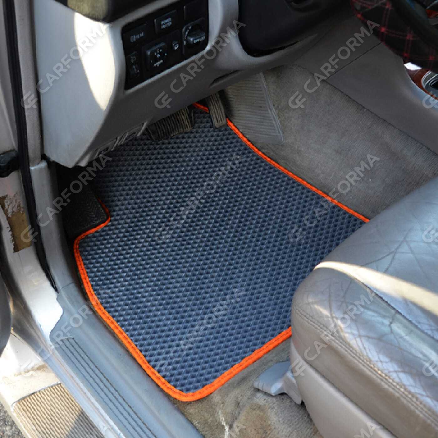 Ворсовые коврики на Toyota Land Cruiser 100 1998&nbsp;-&nbsp;2007 в Череповеце