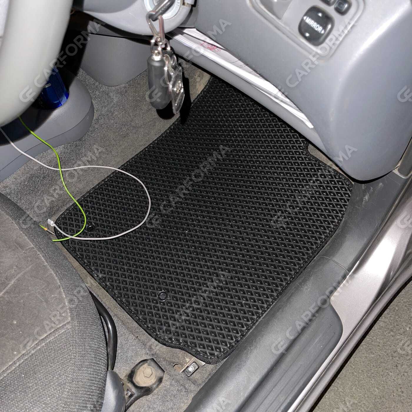 Коврики на Toyota Vitz I 1998&nbsp;-&nbsp;2005 в Череповеце