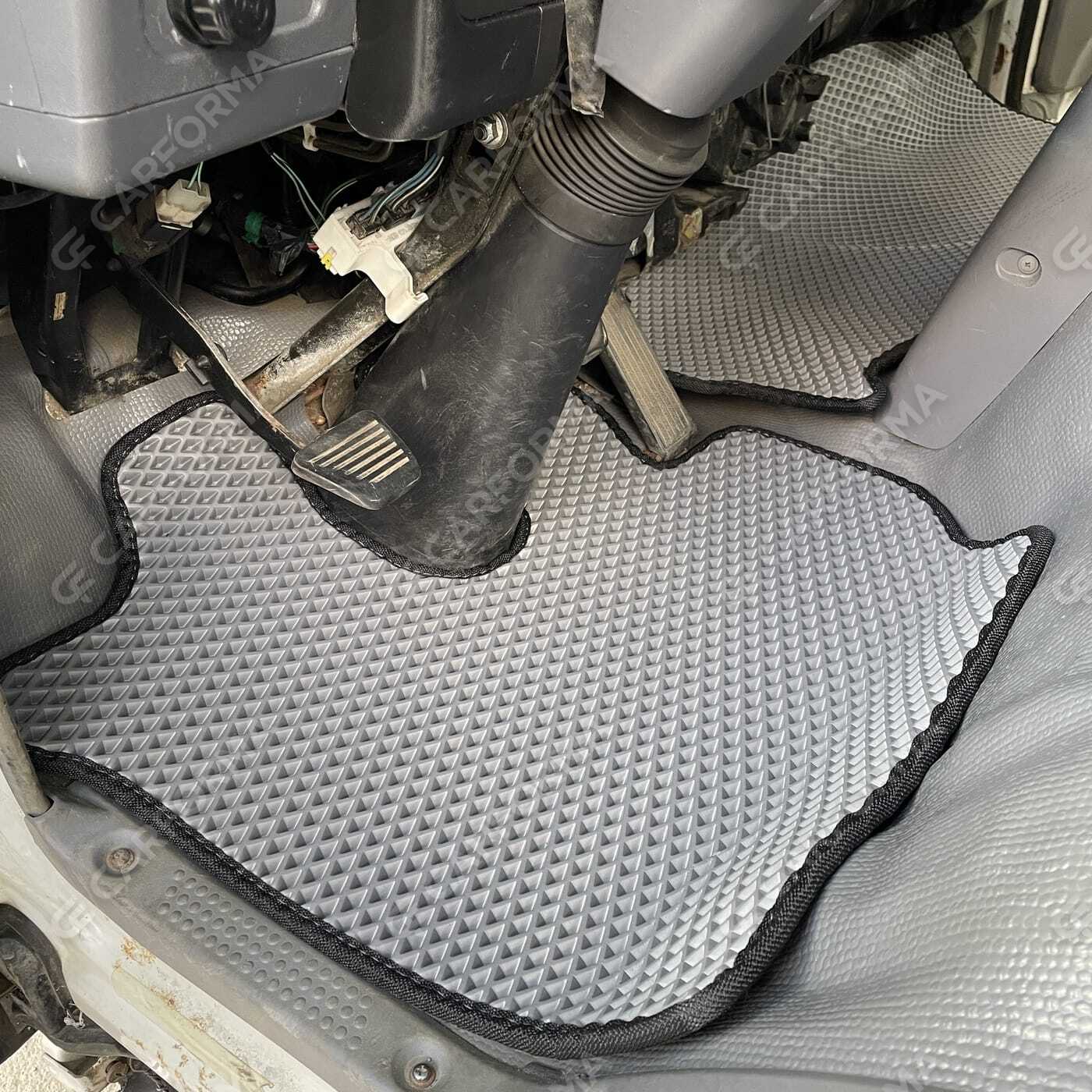 Ворсовые коврики на Isuzu ELF V широкая кабина 1993&nbsp;-&nbsp;2011 в Череповеце