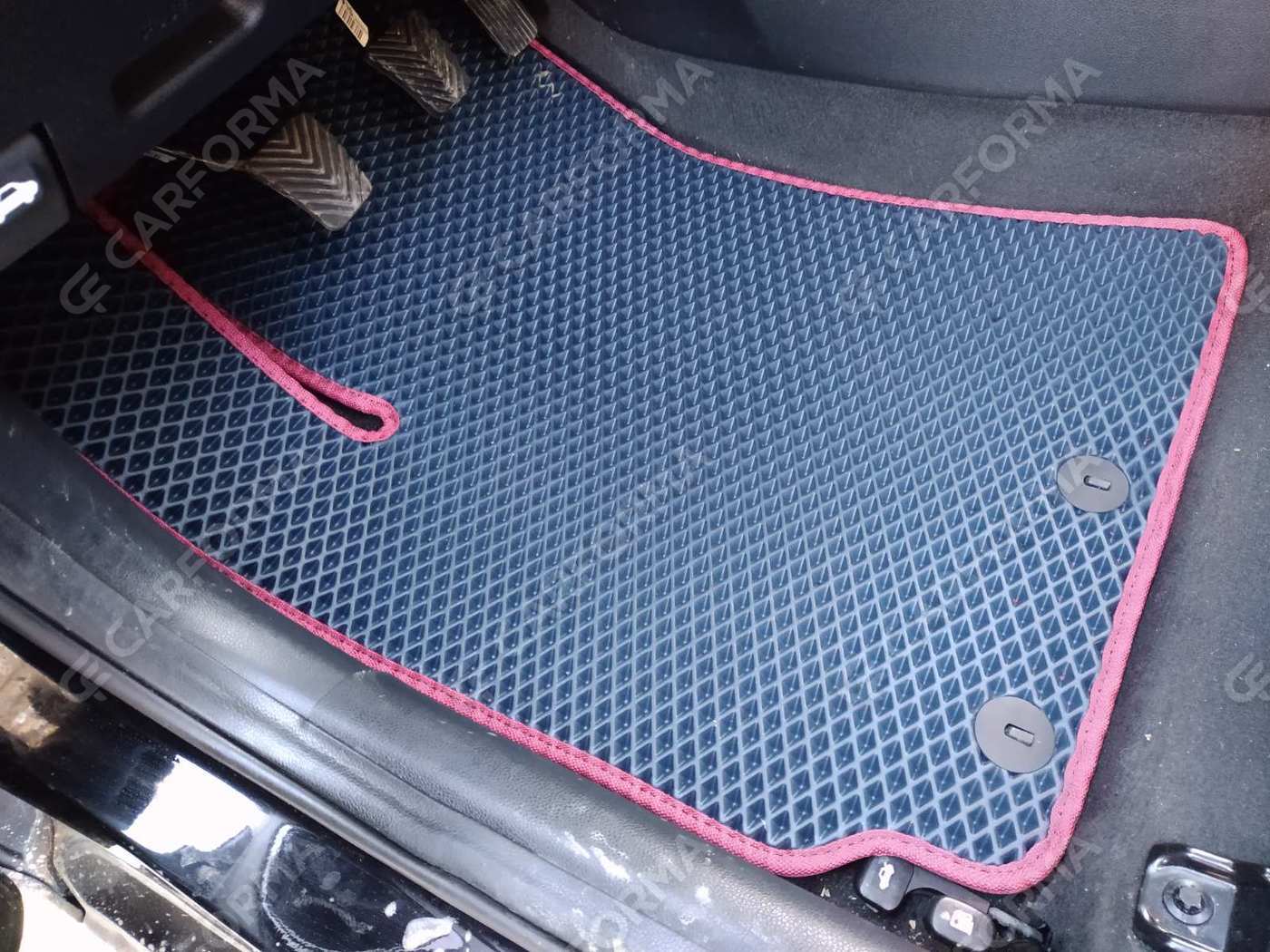 Ворсовые коврики на Solaris KRX 2024&nbsp;-&nbsp;2026 в Череповеце