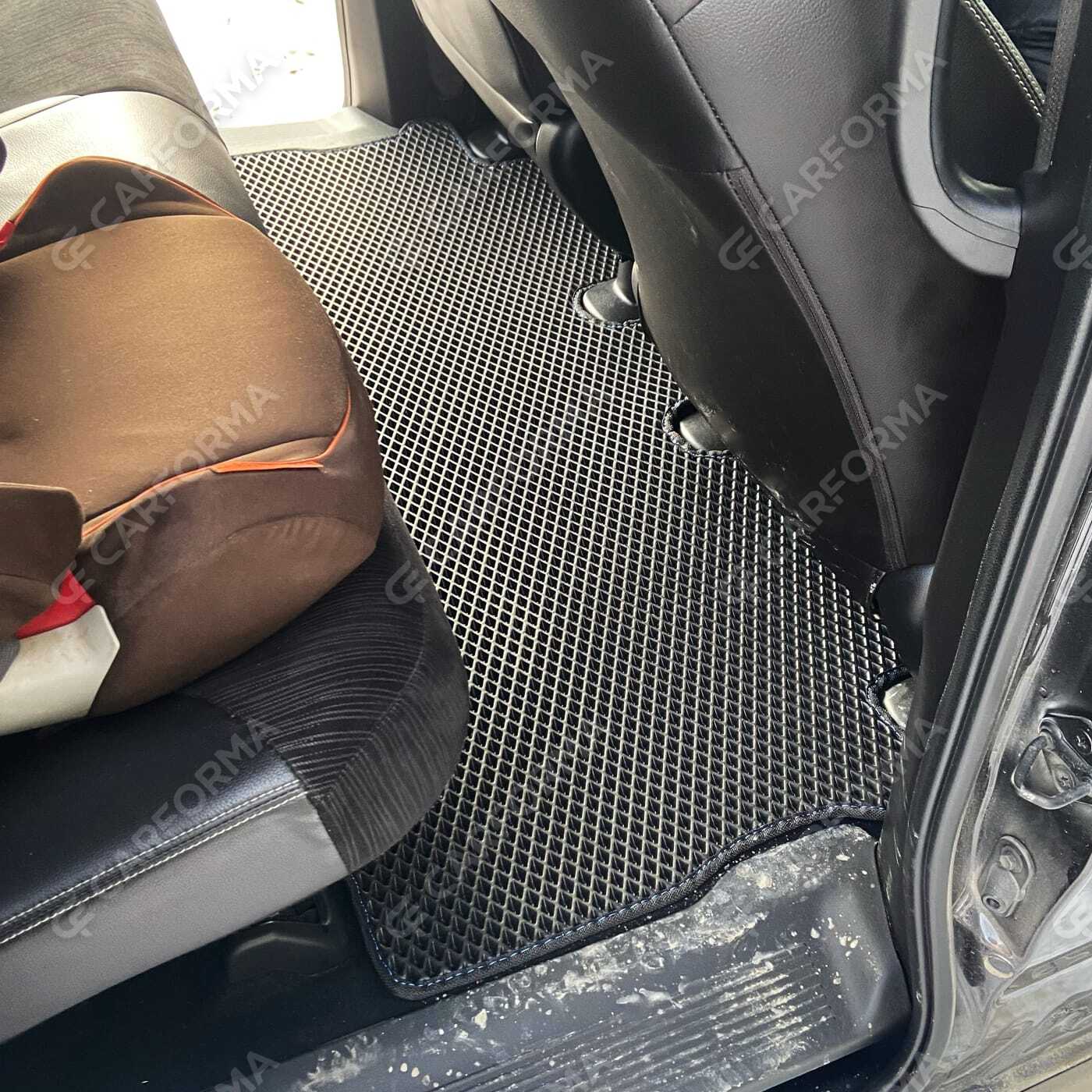 Коврики на Honda Freed Spike 2010&nbsp;-&nbsp;2016 в Череповеце