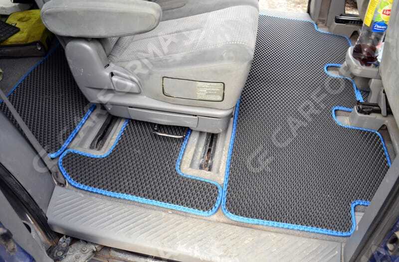 Ворсовые коврики на Mazda MPV II 1999&nbsp;-&nbsp;2006 в Череповеце