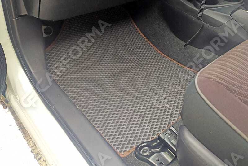 Коврики на Toyota Aqua (P10) 2011&nbsp;-&nbsp;2021 в Череповеце