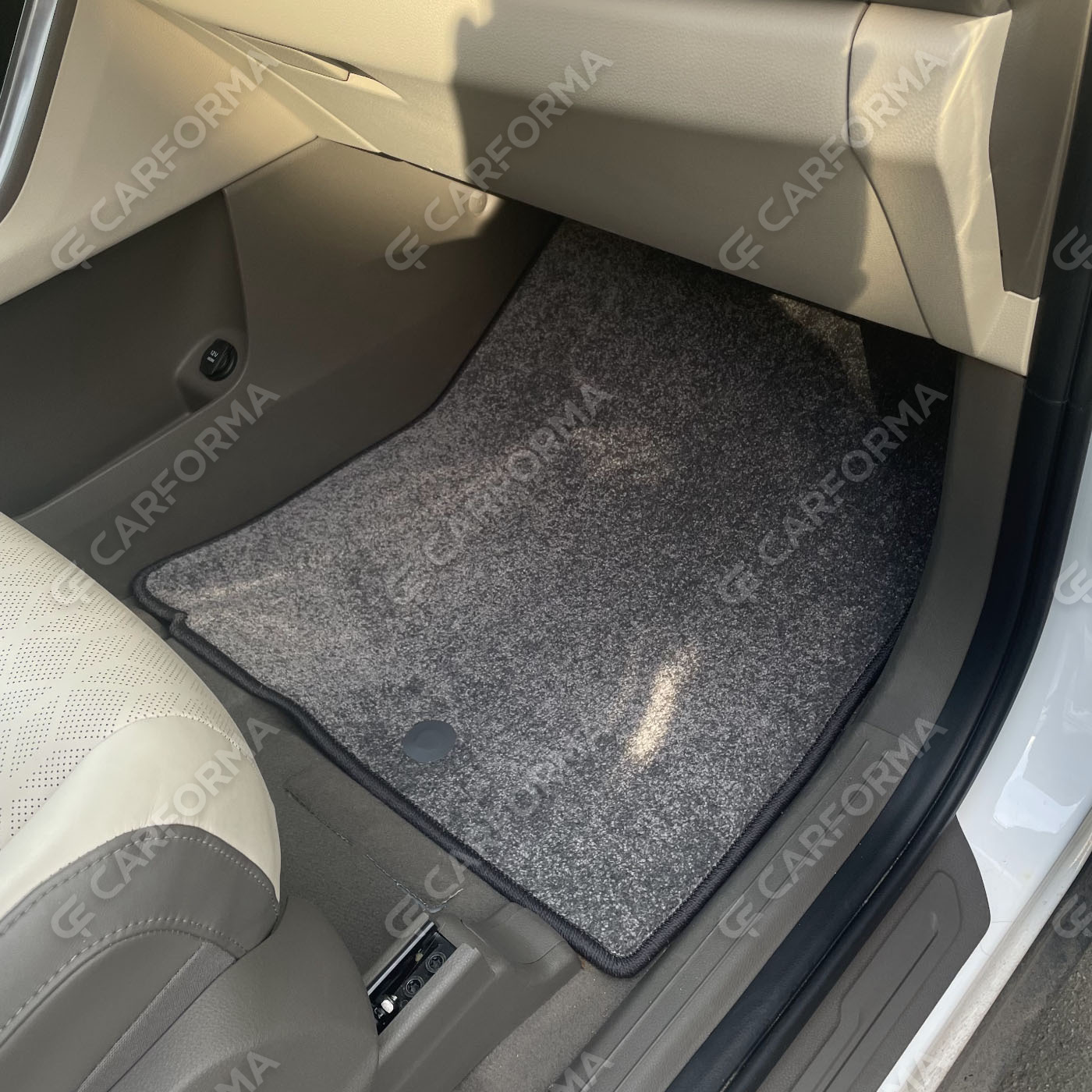 Ворсовые коврики на KIA Carnival IV 11 мест 2020&nbsp;-&nbsp;2026 в Череповеце