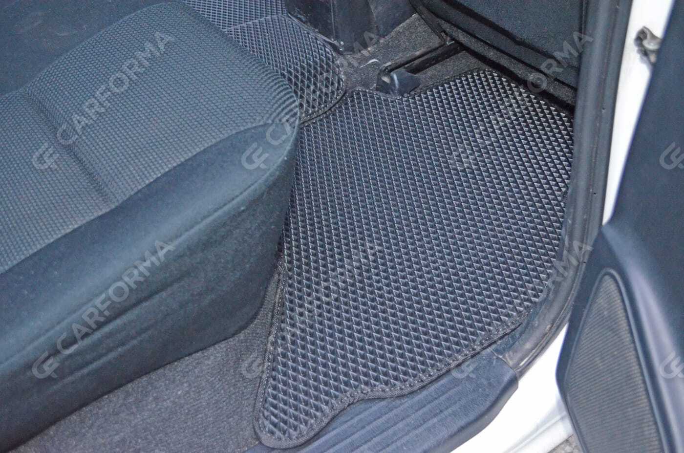 Ворсовые коврики на Toyota Hilux VII 2008&nbsp;-&nbsp;2015 в Череповеце