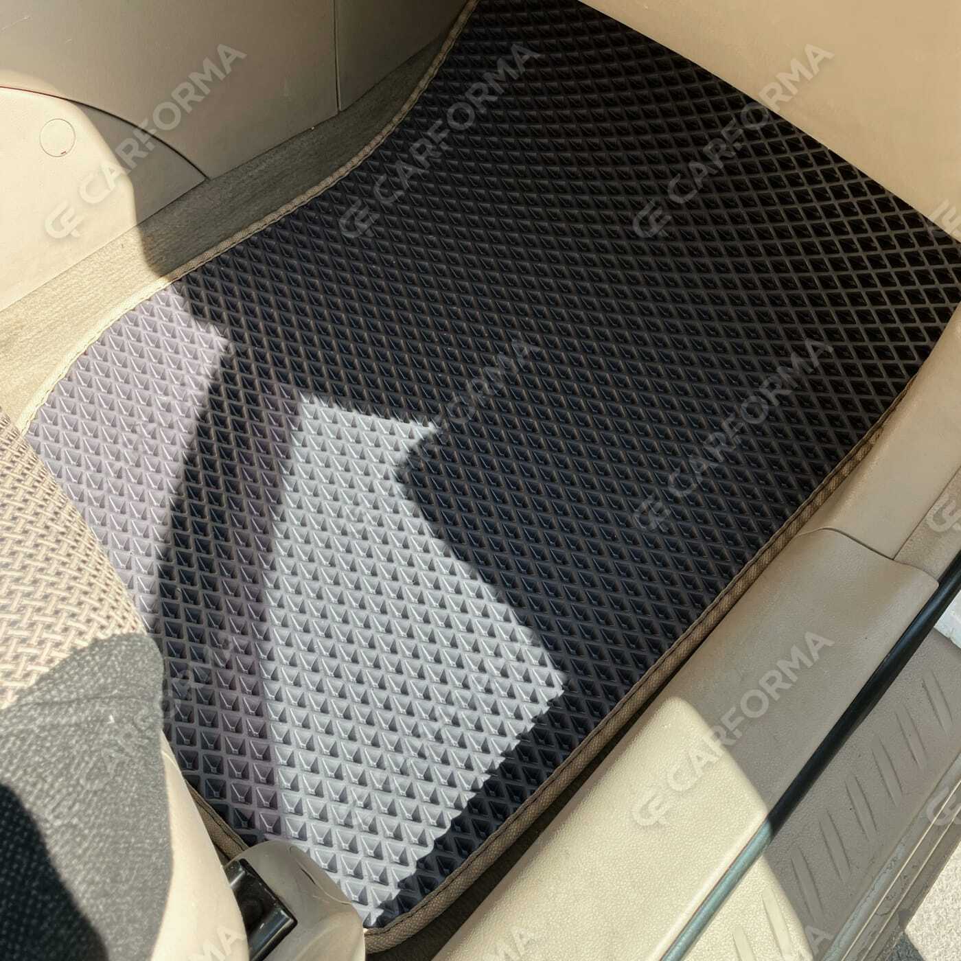 Ворсовые коврики на KIA Carens II 2006&nbsp;-&nbsp;2012 в Череповеце