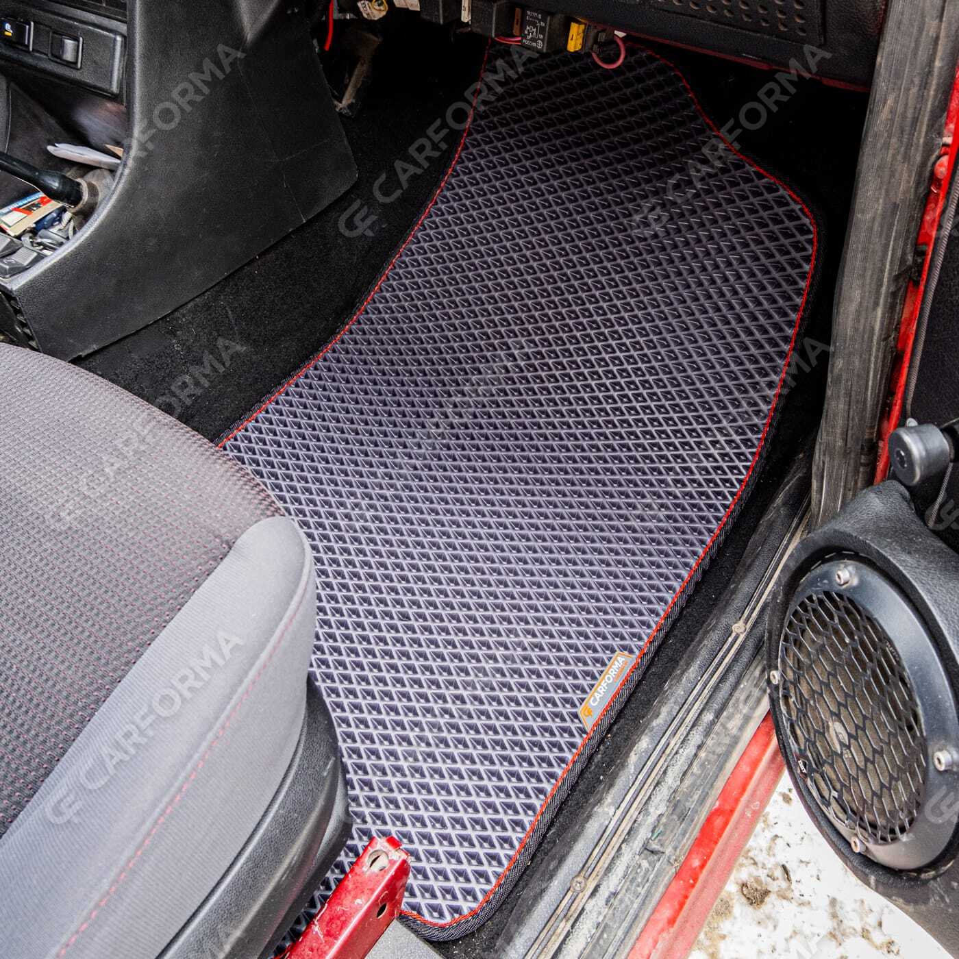 Коврики на Lada (ВАЗ) 2101, 2102, 2103, 2104, 2105, 2106, 2107 1970&nbsp;-&nbsp;2012 в Череповеце