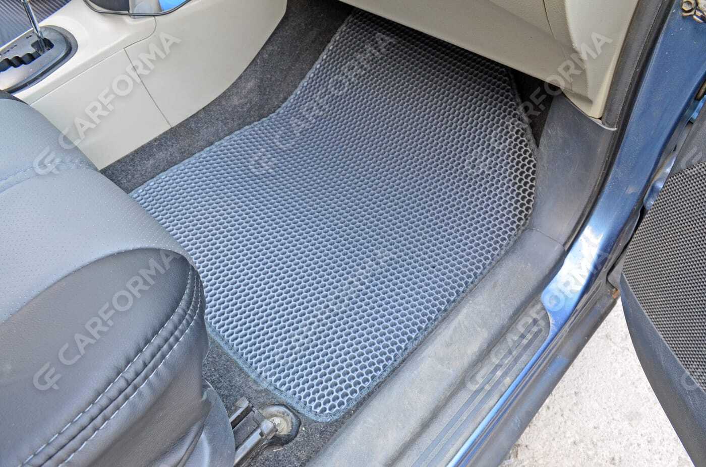 Ворсовые коврики на Toyota Yaris II 2005&nbsp;-&nbsp;2011 в Череповеце