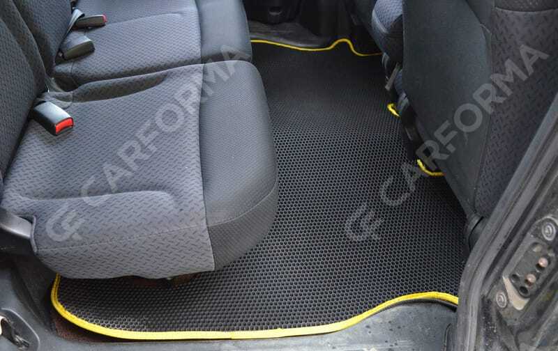 Ворсовые коврики на Honda Mobilio Spike 2002&nbsp;-&nbsp;2008 в Череповеце