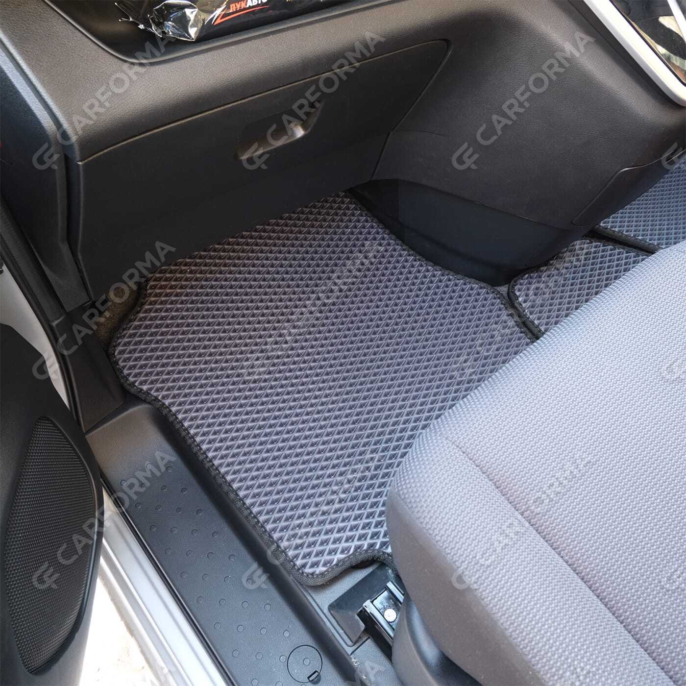 Ворсовые коврики на Nissan Serena (C27) 2016&nbsp;-&nbsp;2022 в Череповеце