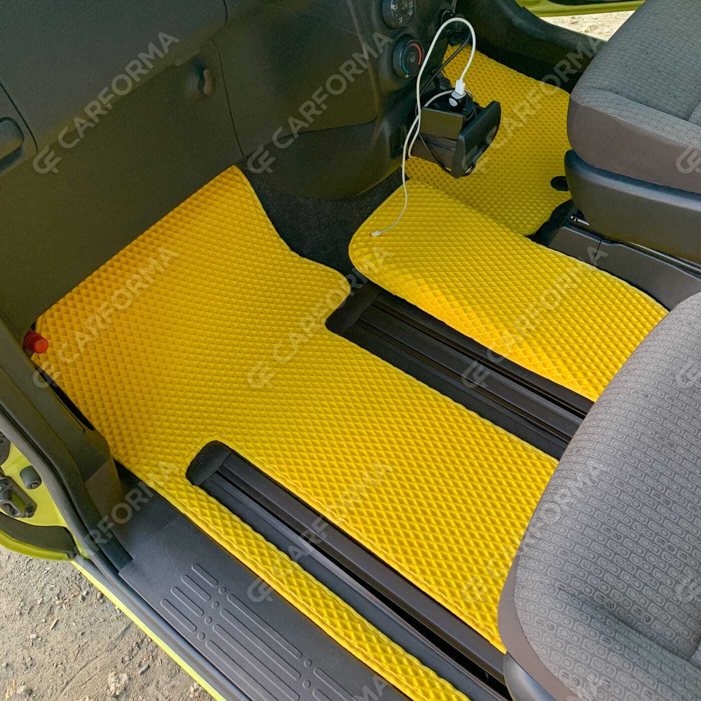 Коврики на Toyota Porte II 2012&nbsp;-&nbsp;2020 в Череповеце