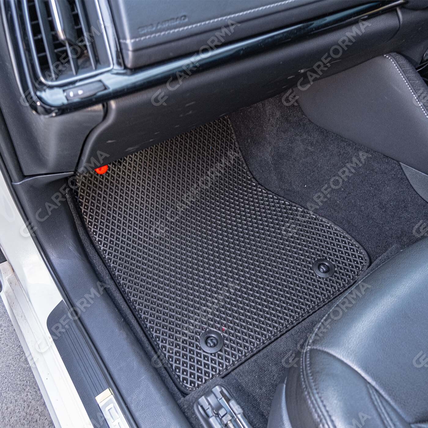 Ворсовые коврики на Toyota Crown (S220) 2017&nbsp;-&nbsp;2022 в Череповеце