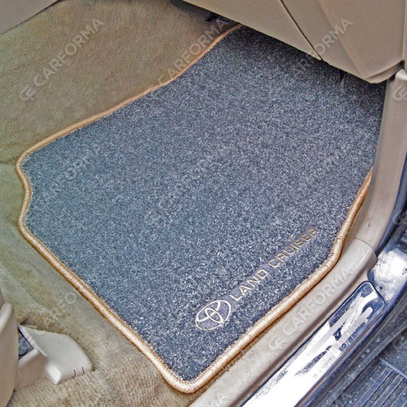 Ворсовые коврики на Toyota Land Cruiser 100 1998&nbsp;-&nbsp;2007 в Череповеце