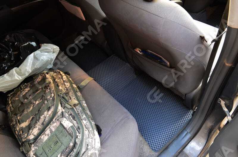 Ворсовые коврики на Toyota Prius (20) 2004&nbsp;-&nbsp;2009 в Череповеце