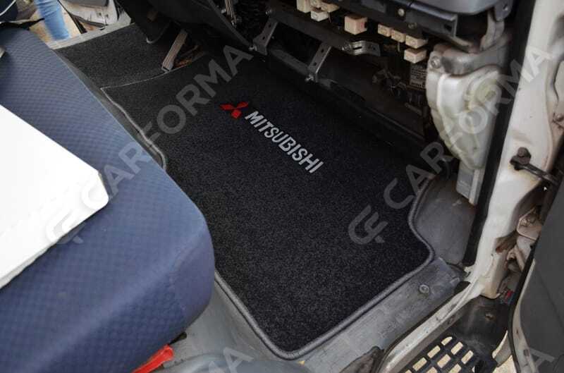 Ворсовые коврики на Mitsubishi Fuso Canter VII широкая кабина 2002&nbsp;-&nbsp;2017 в Череповеце