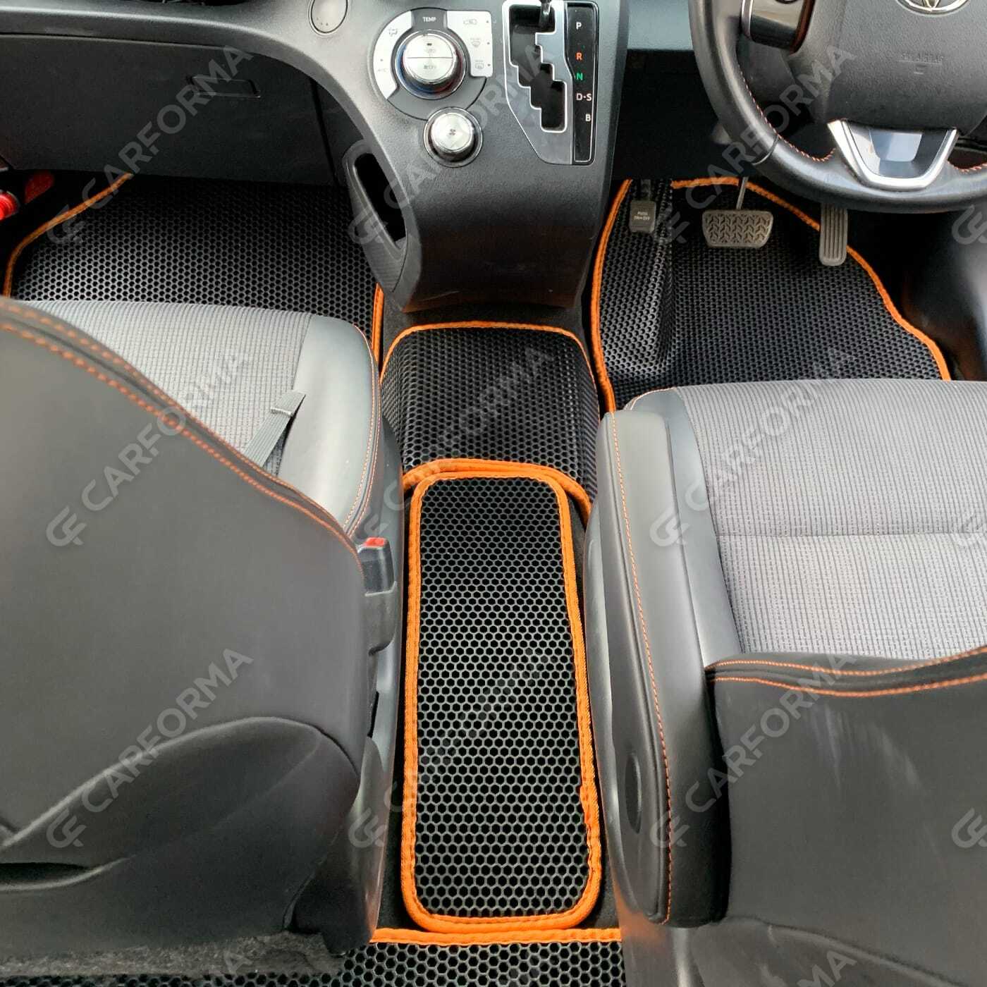 Ворсовые коврики на Toyota Sienta II 2015&nbsp;-&nbsp;2022 в Череповеце