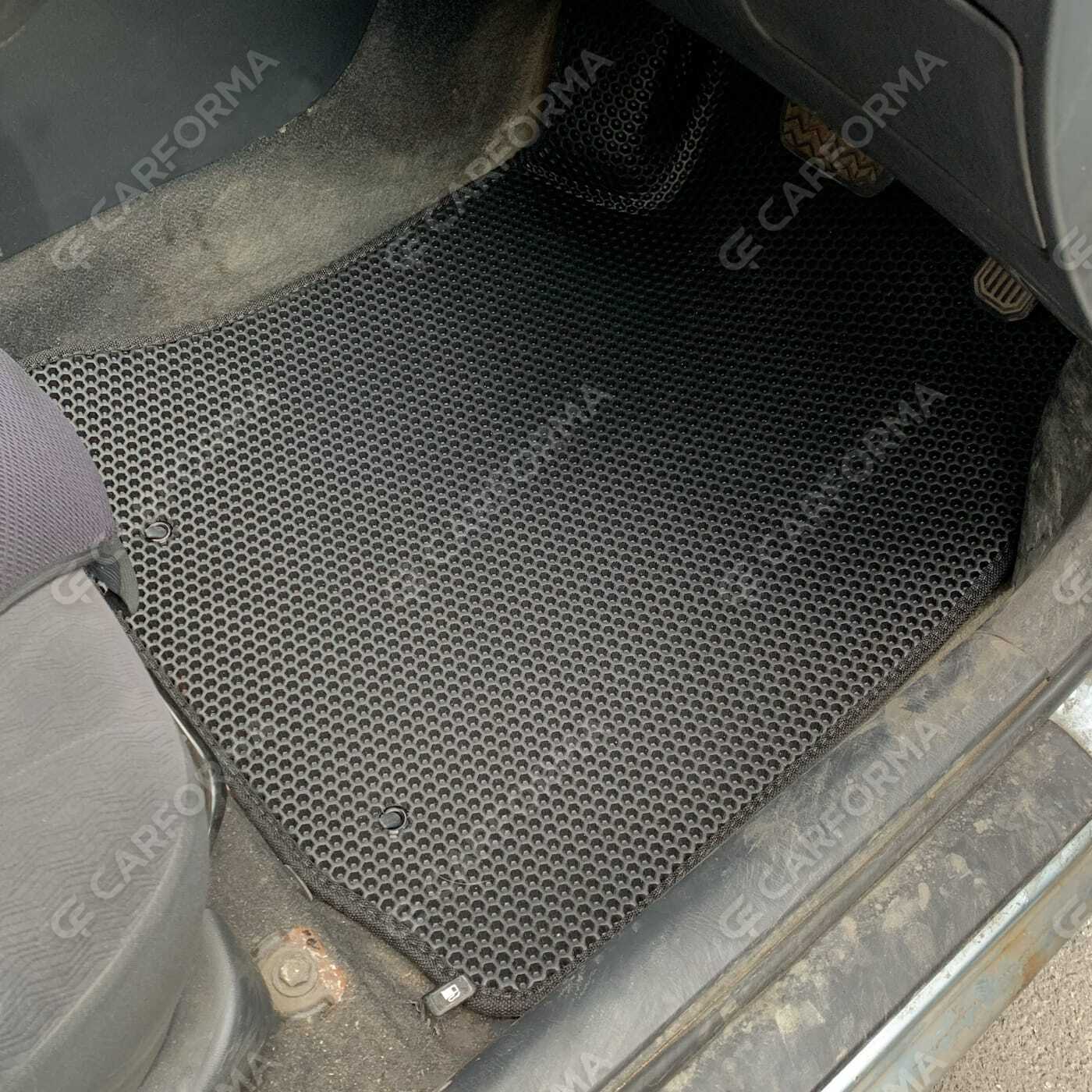 Коврики на Toyota Allex 2001&nbsp;-&nbsp;2006 в Череповеце