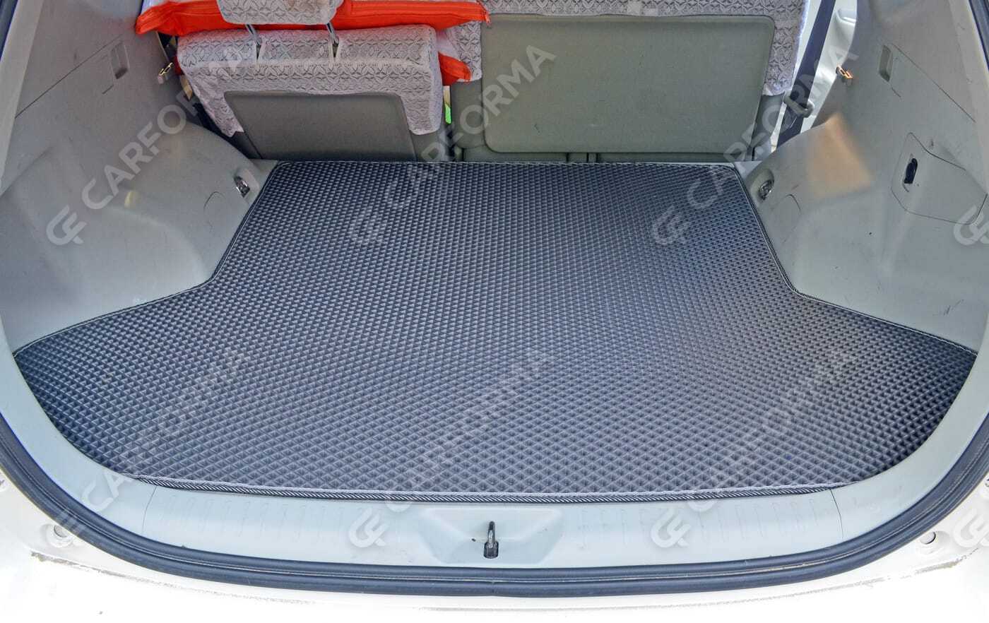 Ворсовые коврики на Toyota Prius Alpha 2011&nbsp;-&nbsp;2021 в Череповеце