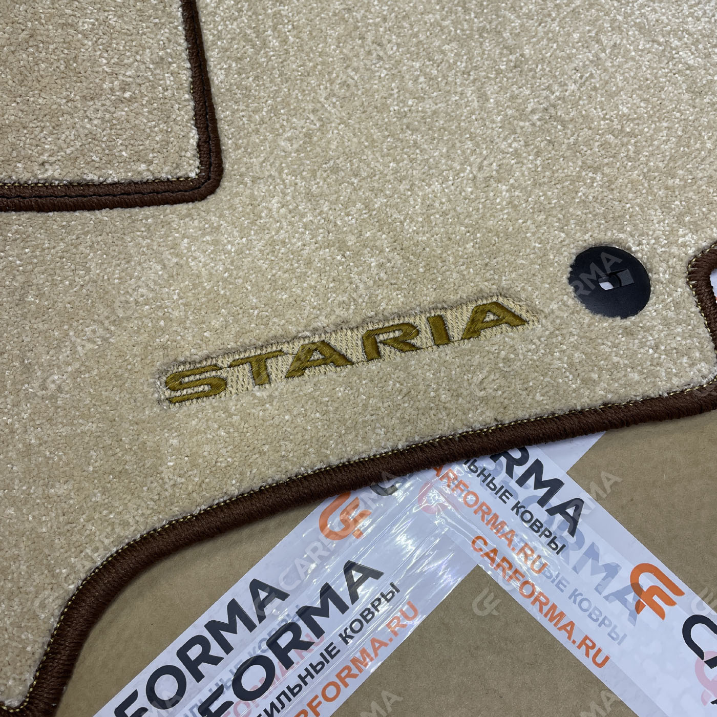 Ворсовые коврики на Hyundai Staria 8 мест (4 ряда) 2021&nbsp;-&nbsp;2026 в Череповеце