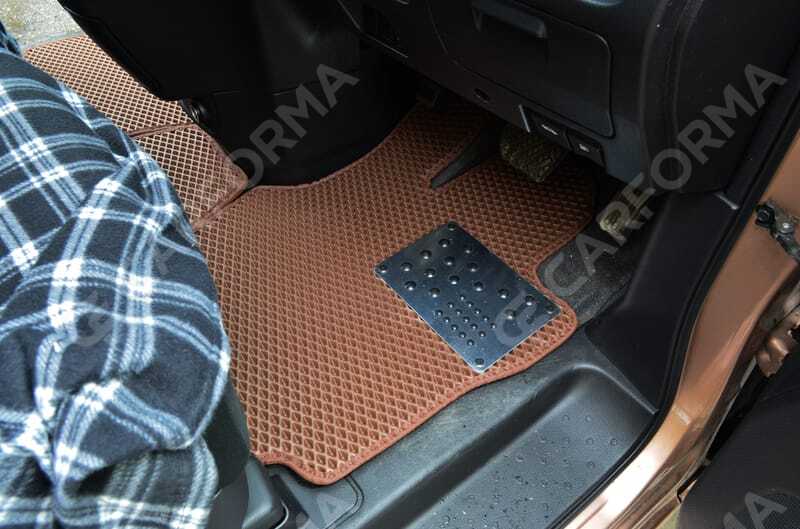 Ворсовые коврики на Nissan Serena (C26) 2010&nbsp;-&nbsp;2016 в Череповеце