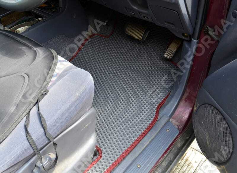 Коврики на Toyota Land Cruiser Prado 90 1996&nbsp;-&nbsp;2002 в Череповеце