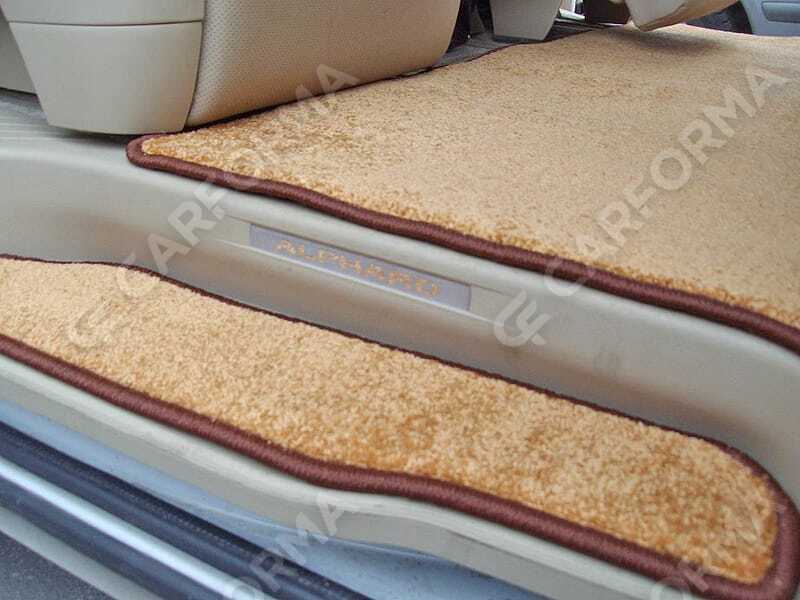 Ворсовые коврики на Toyota Alphard (H20) 2008&nbsp;-&nbsp;2015 в Череповеце