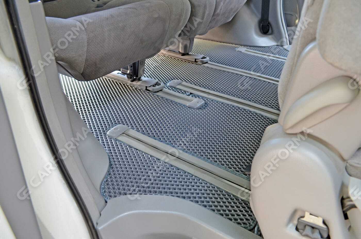 Ворсовые коврики на Toyota Alphard (H10) 2002&nbsp;-&nbsp;2008 в Череповеце