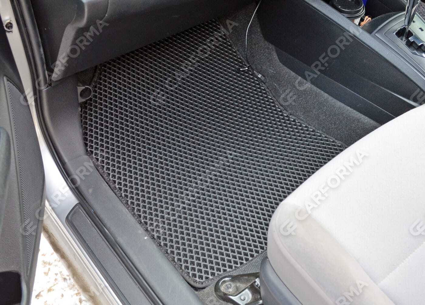 Ворсовые коврики на Toyota Corolla Axio (E16) 2012&nbsp;-&nbsp;2026 в Череповеце