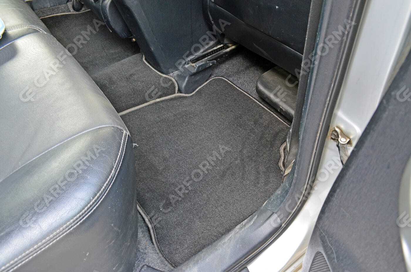 Ворсовые коврики на Toyota Prius (30) 2009&nbsp;-&nbsp;2016 в Череповеце