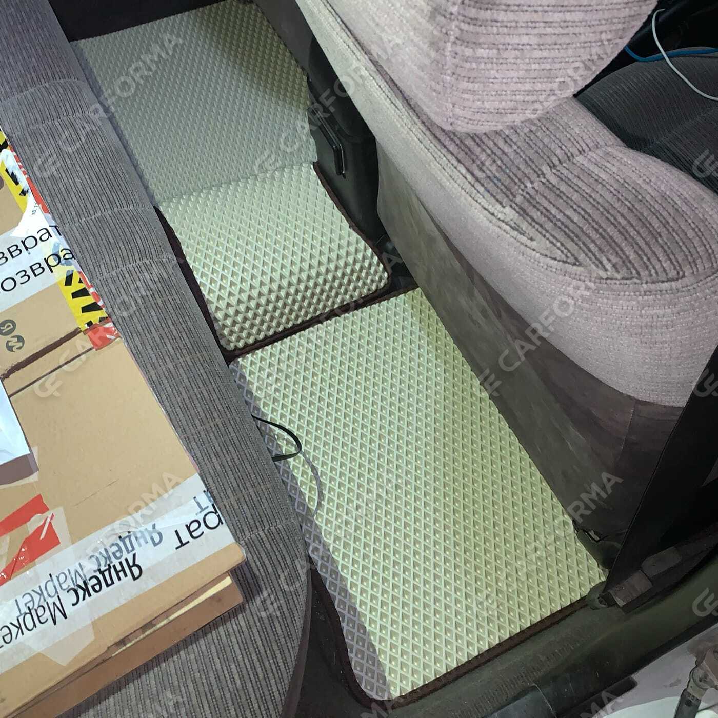 Коврики на Toyota Corona (T19) 1992&nbsp;-&nbsp;1996 в Череповеце