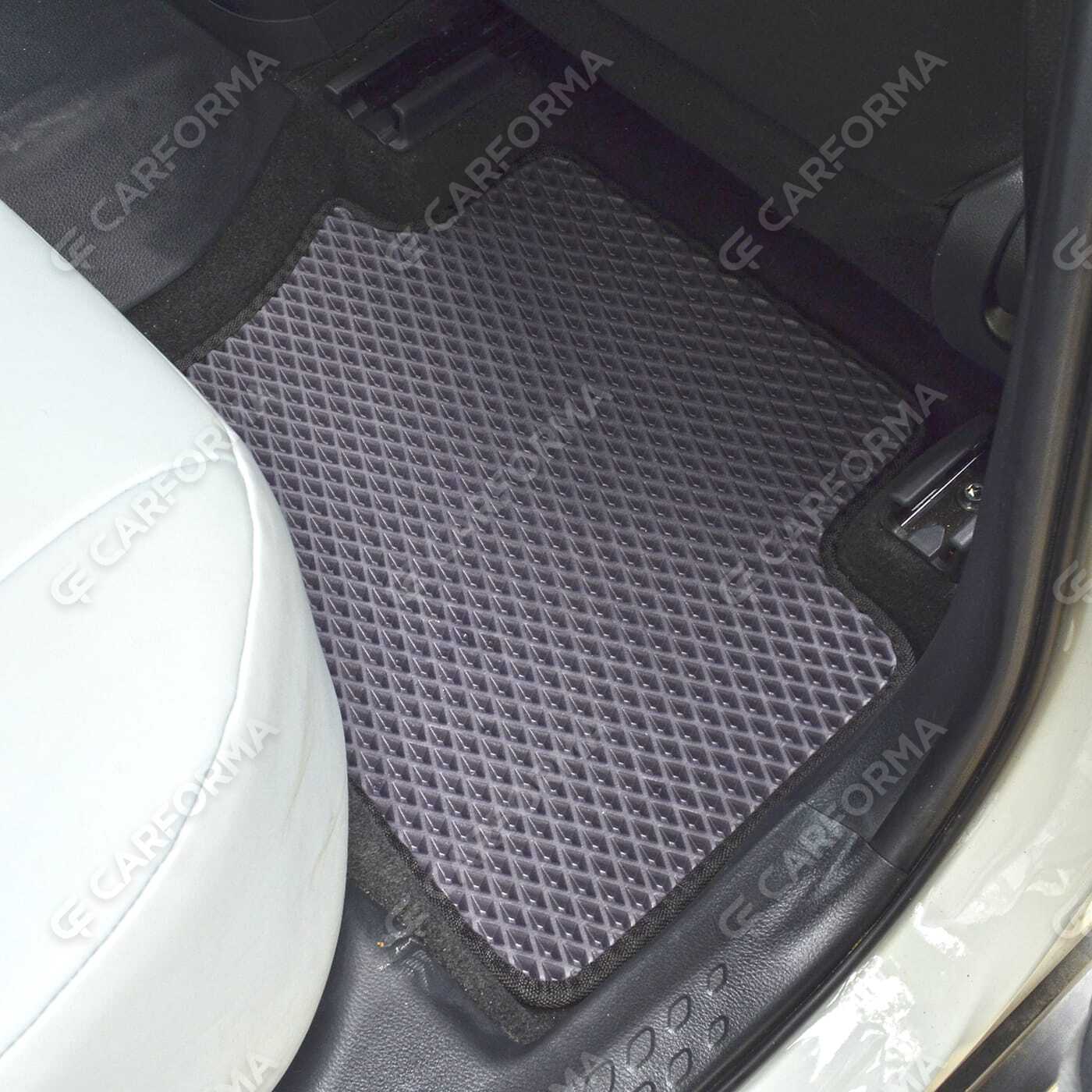 Коврики на Toyota Izoa 2018&nbsp;-&nbsp;2026 в Череповеце