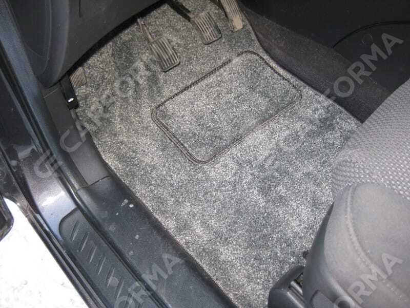 Ворсовые коврики на KIA Carens II 2006&nbsp;-&nbsp;2012 в Череповеце