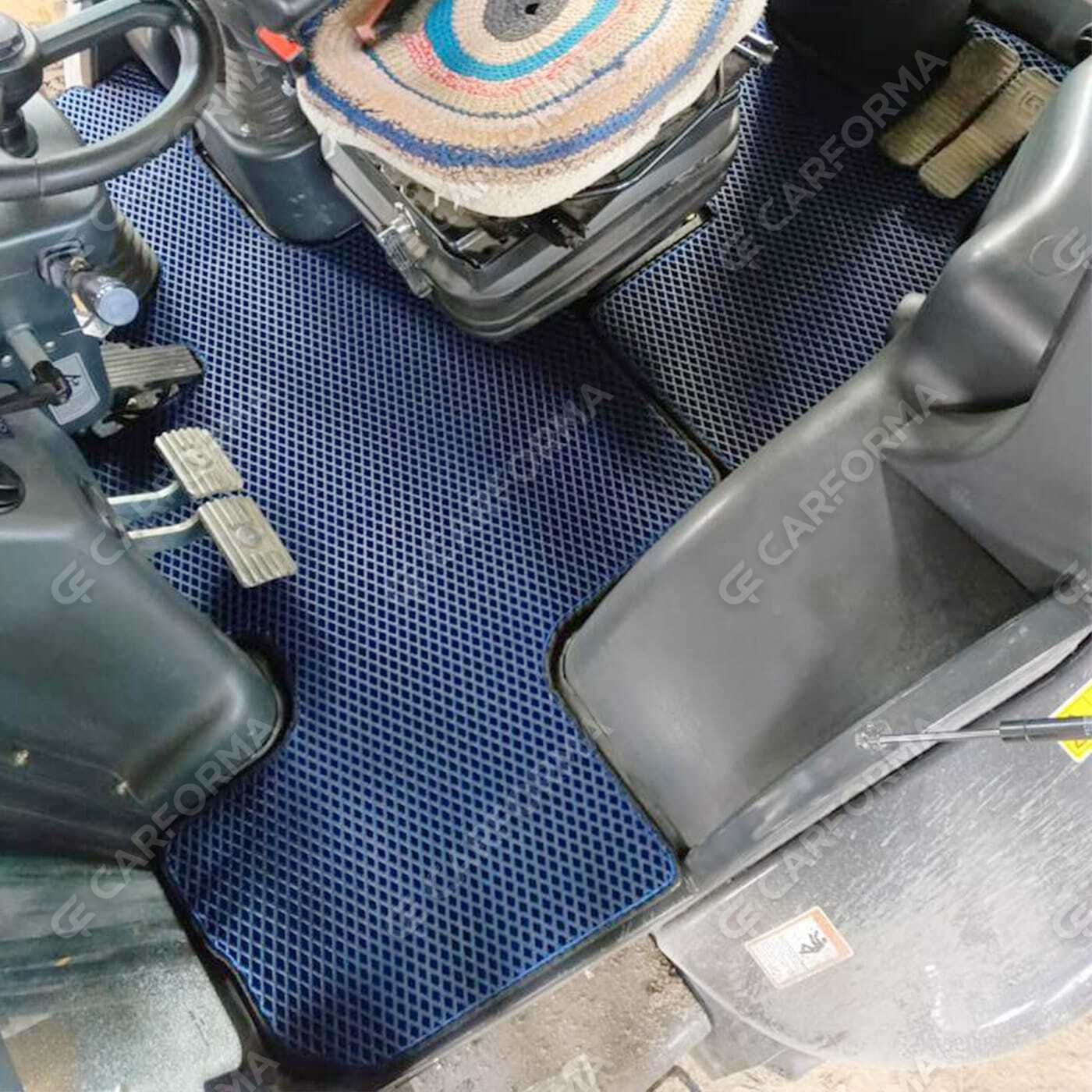 Ворсовые коврики на Спецтехника Экскаватор-погрузчик LiuGong 777A  в Череповеце