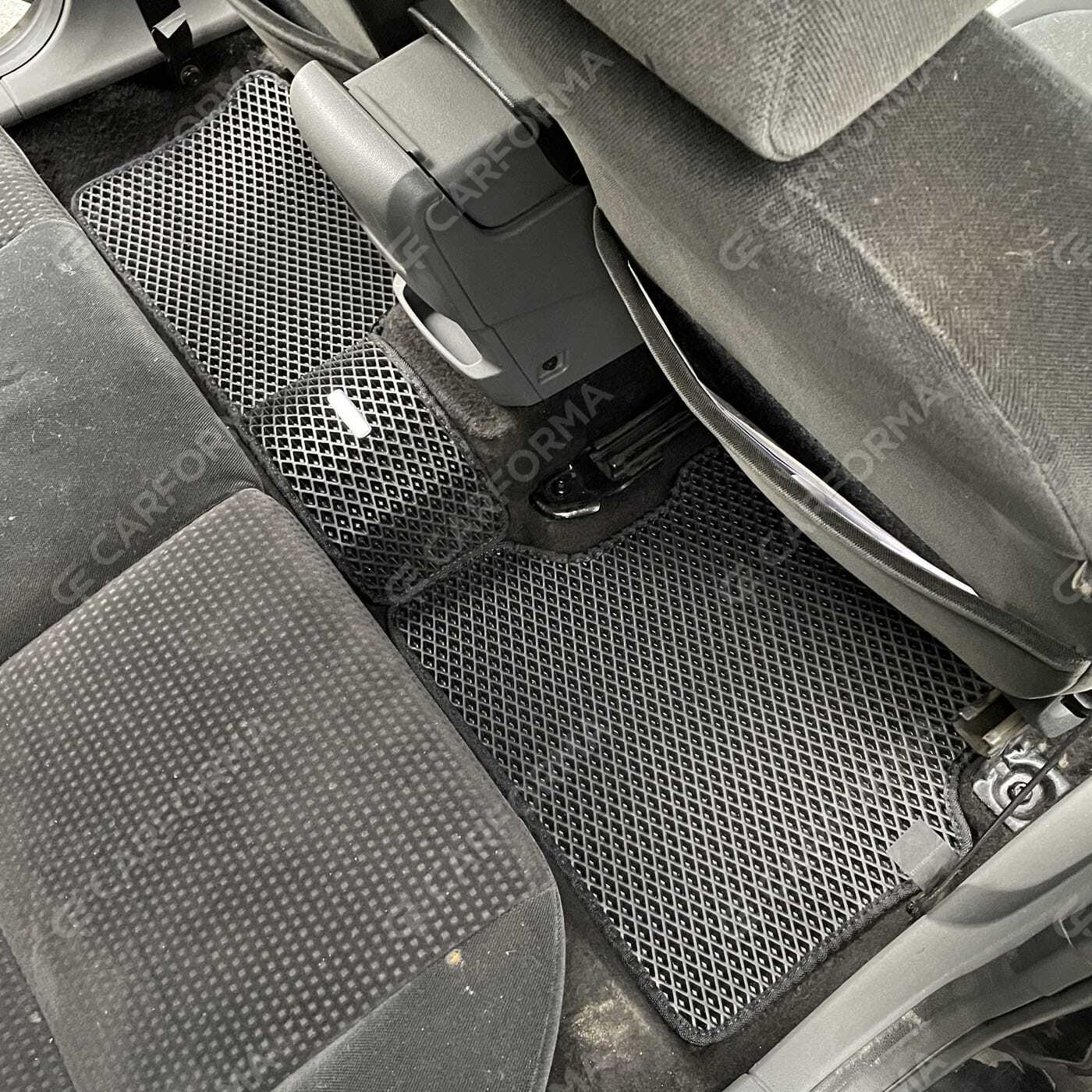 Коврики на Ford Focus II 2005&nbsp;-&nbsp;2011 в Череповеце