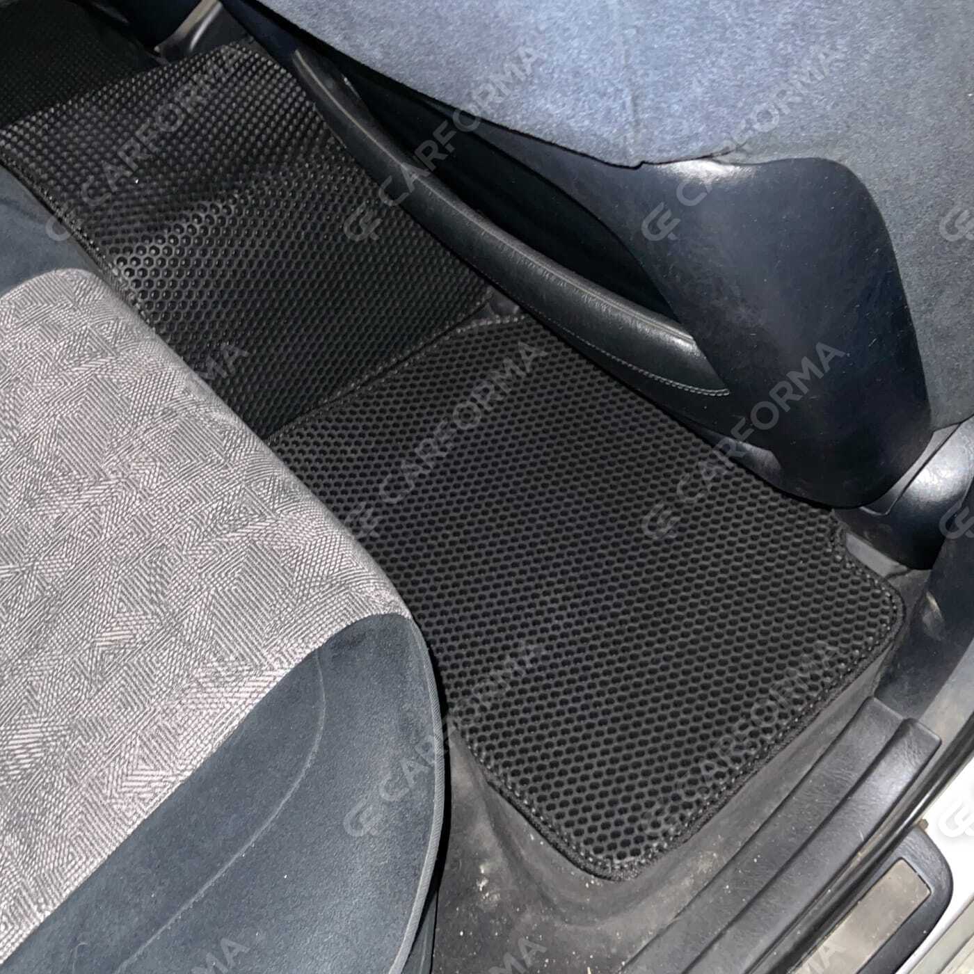 Коврики на Toyota Aristo II 1997&nbsp;-&nbsp;2004 в Череповеце